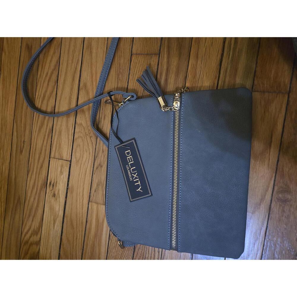 Deluxity PETA-Approved Vegan Crossbody Bag in Gray